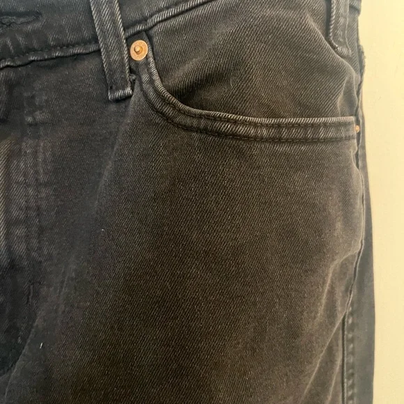 Levi's Women's High Rise Black Jeans - Picture 2 of 8